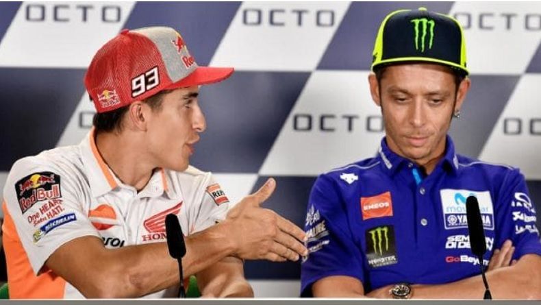 Merasa Tak Punya Masalah, Rossi Enggan Jabat Tangan Marquez