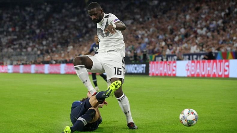 Gores Leher Benjamin Pavard, Antonio Ruediger Minta Maaf