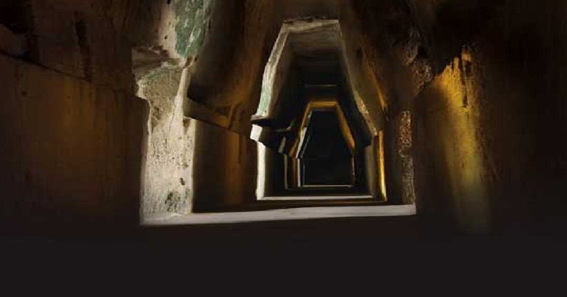 3 Kisah Hantu Menyeramkan di Tempat Wisata Paling Angker Dunia