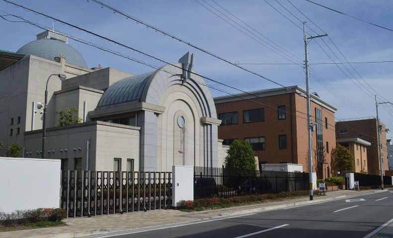 Universitas Ini Bebaskan Uang Kuliah bagi Mahasiswa Berusia 100 Tahun