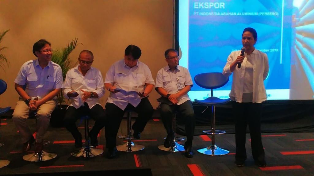Rupiah Melemah, Menteri Rini Minta Holding Tambang Dorong Nilai Tambah