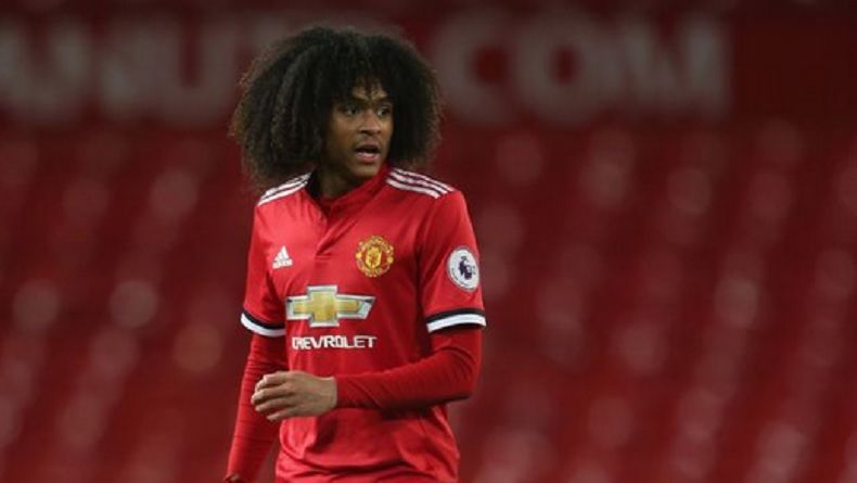 Pemain Muda MU Akui Belajar Banyak dari Martial dan Rashford