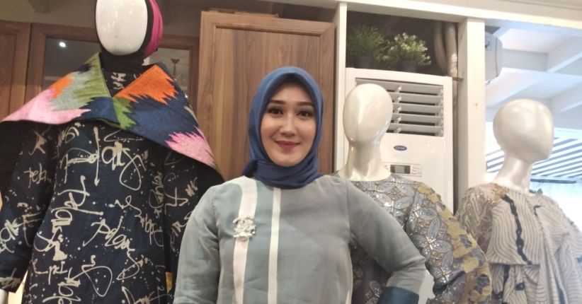 Ciput Ninja dari Indonesia Bikin Kagum Model Amerika Halima Aden