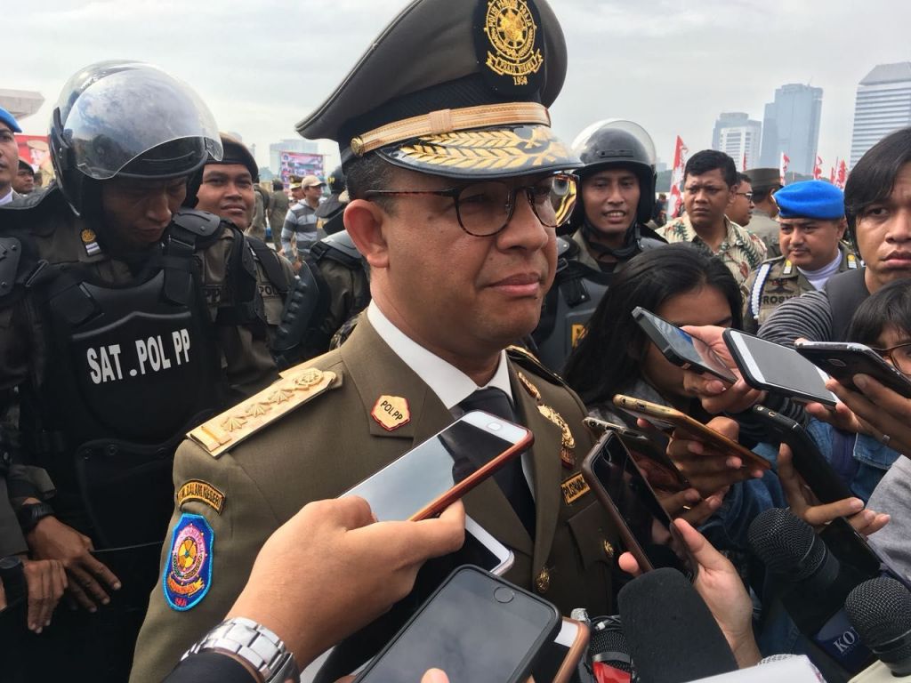Anies Pastikan Penertiban PKL Tanah Abang Tetap Berjalan