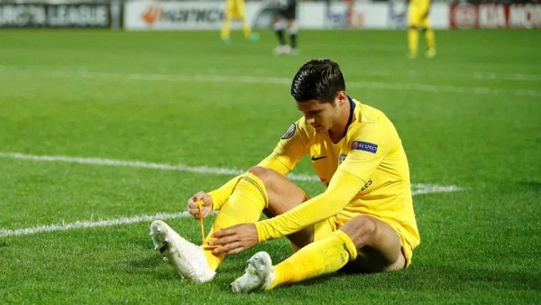 Frustrasi Tak Cetak Gol Lawan PAOK, Morata Dihibur Sarri 