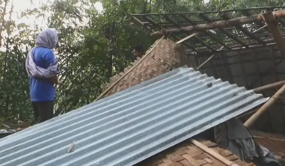 Puting Beliung Robohkan 3 Rumah di Banyumas, Puluhan Lainnya Rusak