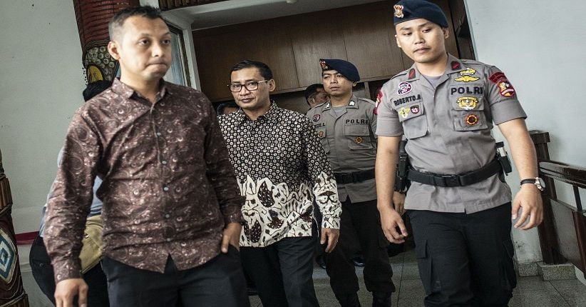 Tersangka Suap, Syahri Mulyo Hanya 1 Menit Jabat Bupati Tulungagung