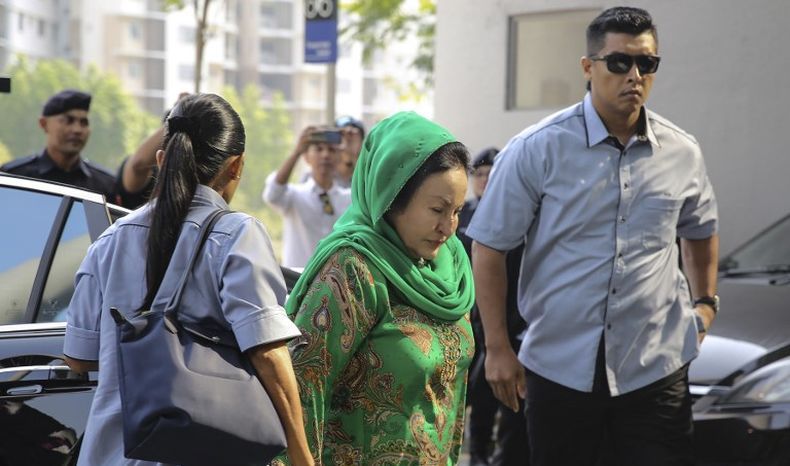 Diperiksa KPK Malaysia 13 Jam, Istri Najib Razak: Saya Baik-Baik Saja