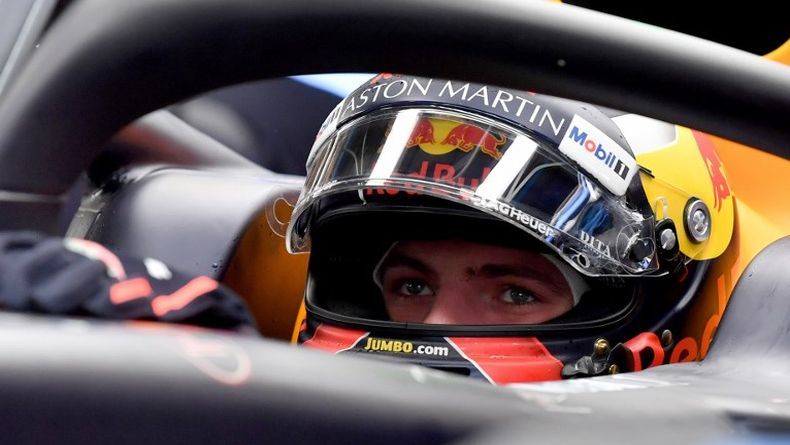 Mobil Kurang Cepat di Sochi, Verstappen Desak Red Bull Cari Solusi