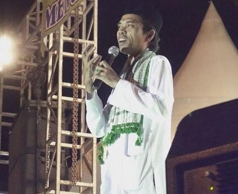 Ustaz Abdul Somad Pimpin Doa untuk Korban Gempa Sulteng dan Lombok