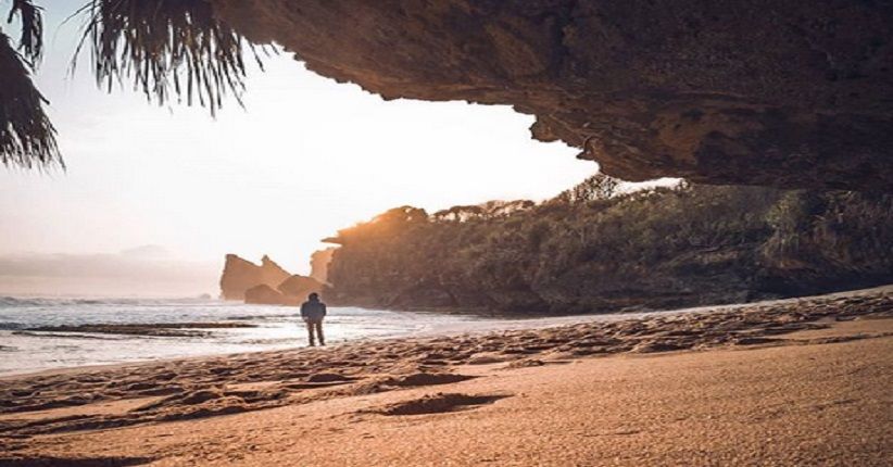 Belum Dieksplor, Pantai Widodaren Miliki Pesona Karang Unik di Yogya