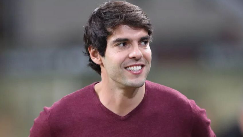 Merapat ke Tim Serie C, Kaka Berpeluang Reuni dengan Berlusconi 