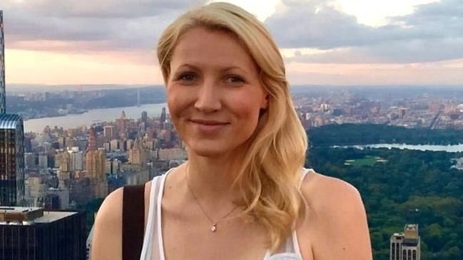 Berhubungan Seks dengan Siswanya di Toilet Pesawat, Guru Ini Diadili