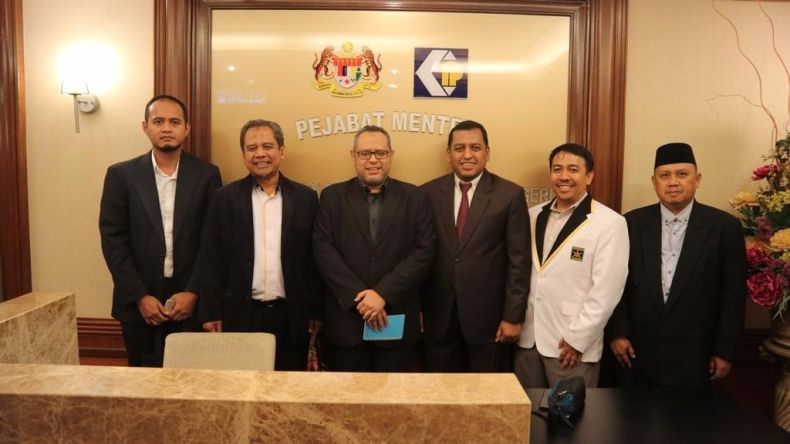 Pemerintah Diminta Beri Perhatian Lebih kepada TKI Ilegal di Malaysia