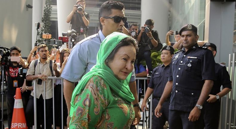 Istri Najib Razak Tiba-Tiba Datang ke Kantor KPK Malaysia