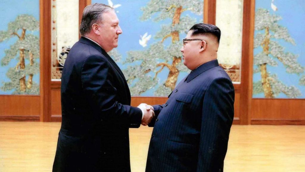 Keempat Kalinya, Menlu AS Pompeo Bertolak ke Korut Temui Kim Jong Un
