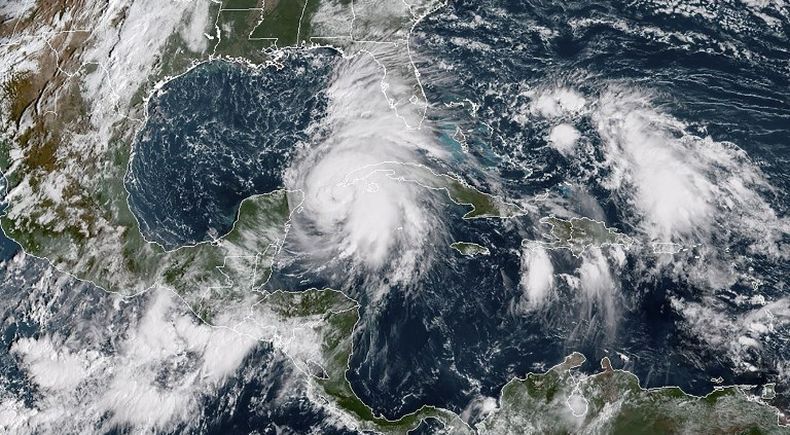 Amerika Bersiap Hadapi Badai Michael, Banjir Besar Mengancam