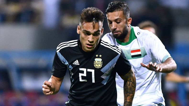 Gol Debut Lautaro Martinez Bawa Argentina Bantai Irak