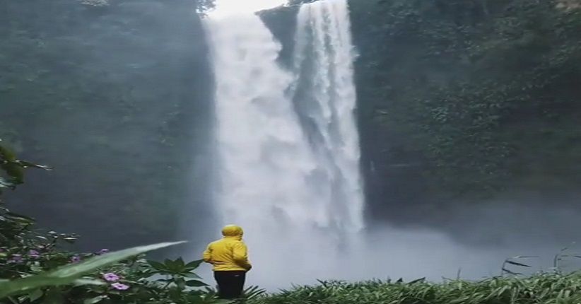 Mitos Tangga Kayangan Dewa Jadi Pemikat Curug Sanghyang Taraje Garut