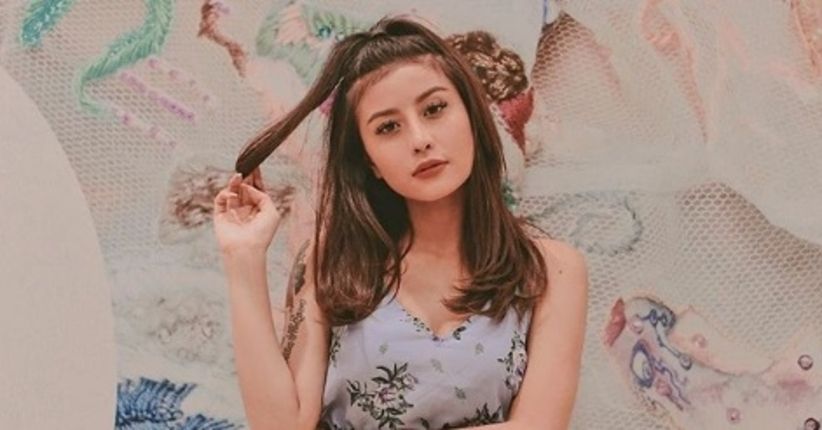 6 Kontroversi yang Menghiasi Kisah Kehidupan Awkarin