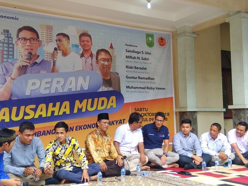 Sandi Batal Jadi Pembicara Diskusi Ekonomi Mahasiswa Riau, Ada Apa?