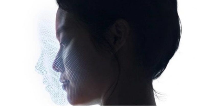 Polisi Dilarang Melihat iPhone dengan Face ID, Ini Alasannya