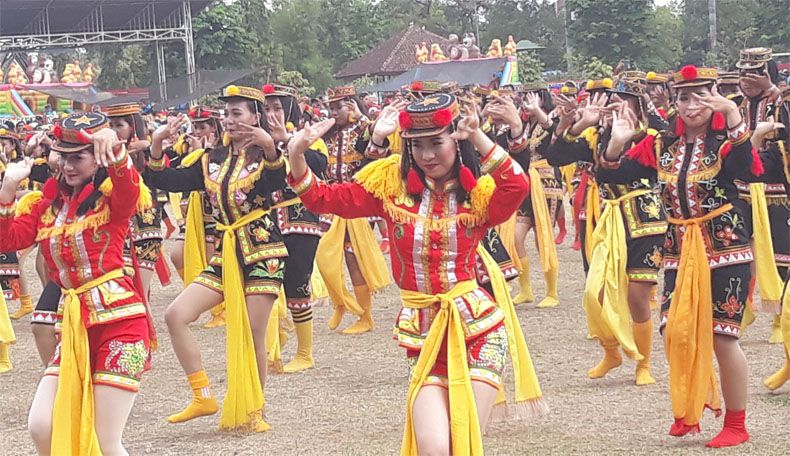 1.000 Penari Angguk Meriahkan Peringatan Hari Jadi ke-67 Kulonprogo
