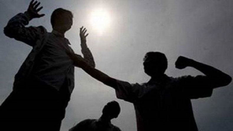 Personel Polantas di Jakpus Tiba-Tiba Dipukul Pemotor saat Bertugas