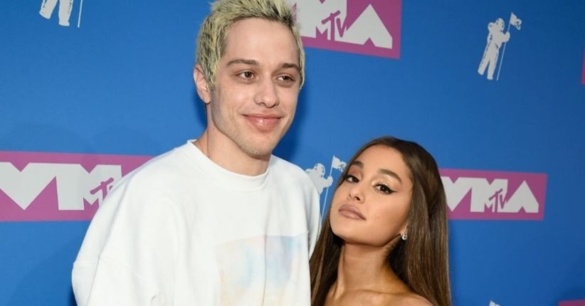 Ariana Grande Kembalikan Cincin Tunangan Rp1 Miliar ke Pete Davidson
