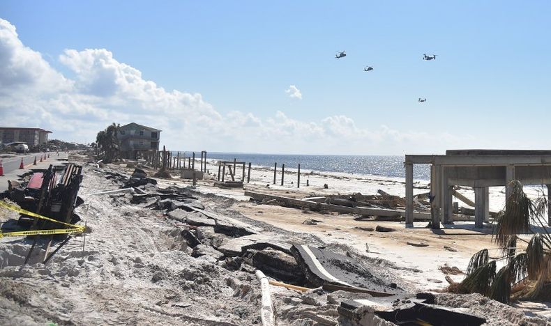 Badai Michael di AS Renggut 27 Nyawa dan Ratusan Orang Masih Hilang