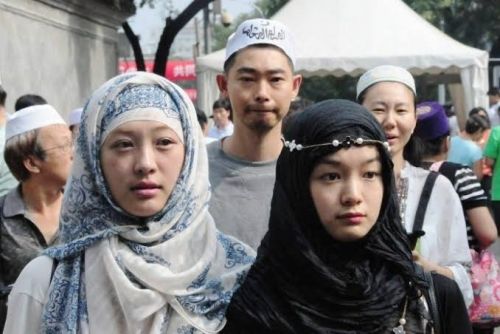 Cara China Tekan Populasi Muslim: Larang Perempuan Uighur Hamil hingga Aborsi Paksa