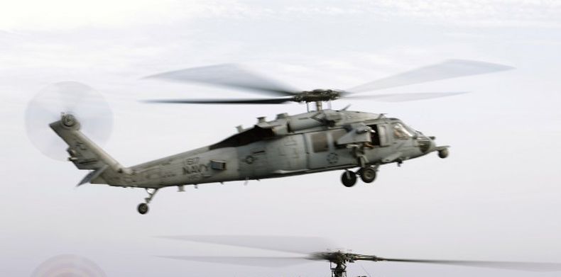 Helikopter Angkatan Laut AS Jatuh di Kapal Induk USS Ronald Reagan