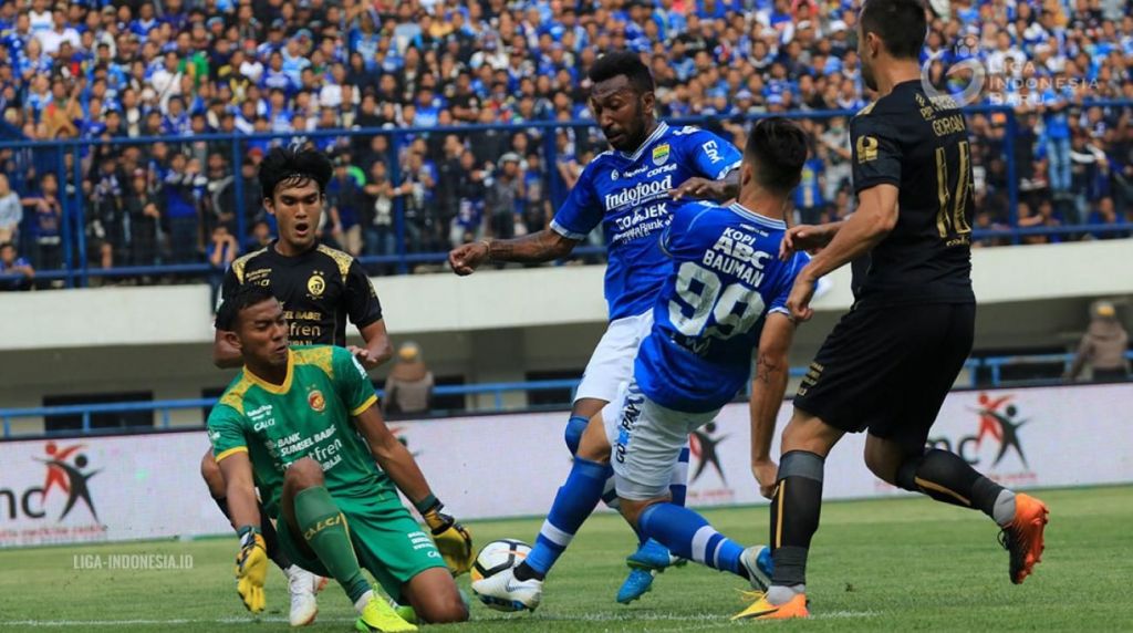 Hadapi PSM di Pekan ke-27, Persib Dapat Mainkan Wanggai dan Bauman