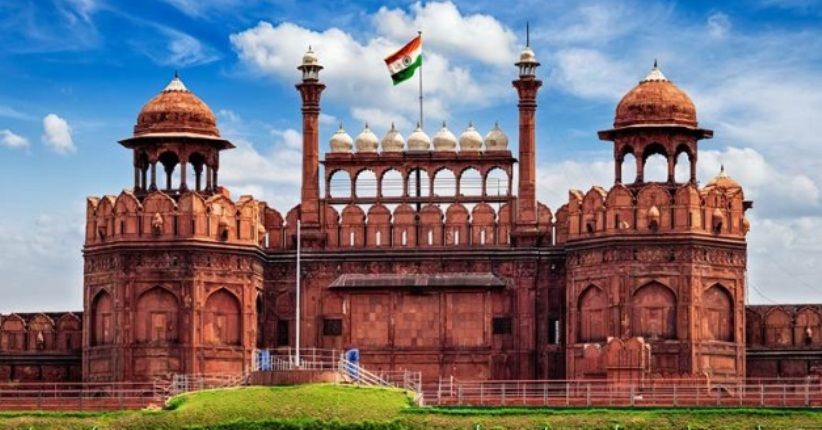 Tempat-Tempat Ikonik Ini Wajib Dikunjungi saat Travelling ke India