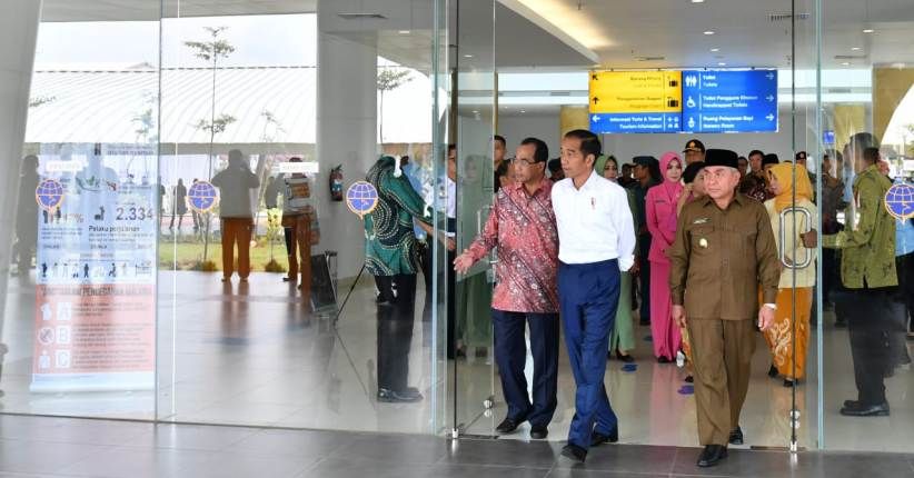 Resmikan Bandara Samarinda, Jokowi Puji Pemprov Kaltim