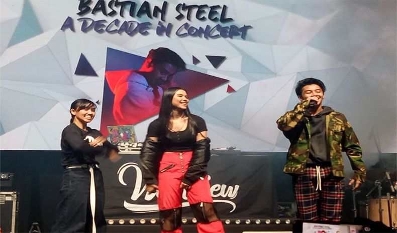 Bastian Steel Buka Konser Satu Dekade dengan Lagu Bruno Mars