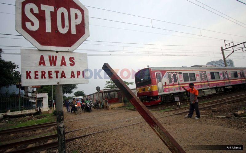 Menhub Imbau Pemda Bangun Jalan Layang di Perlintasan KA