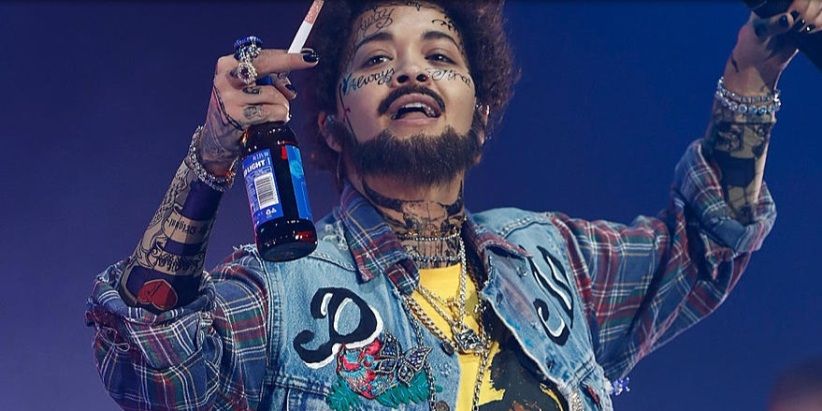 Kerennya Gaya Rita Ora Berkostum Halloween Mirip Post Malone