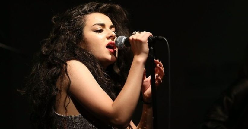 Selain Cha Eun Woo, Charli XCX Bakal Bikin Pecah Panggung ITA 2018