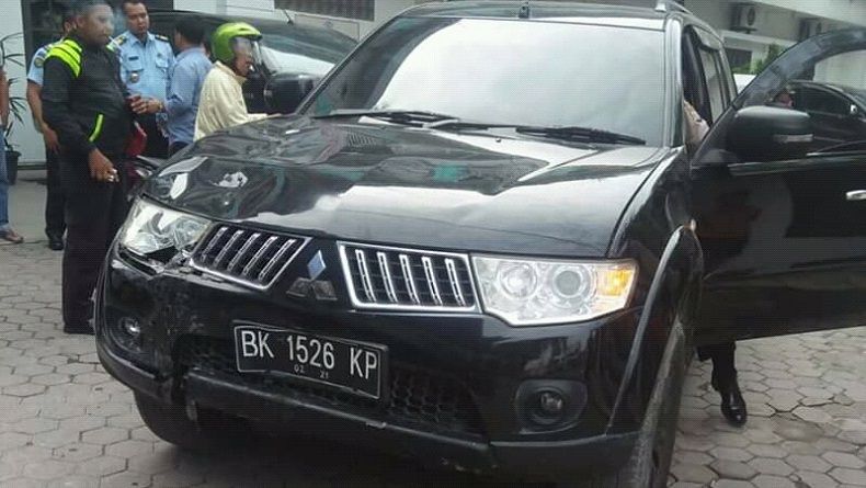 Pajero Tabrak 2 Sepeda Motor di Medan, 1 Tewas dan 2 Luka-luka