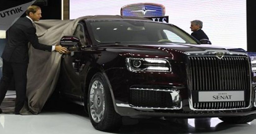 Pesanan Mobil yang Dipakai Vladimir Putin Ludes Terjual hingga 2020