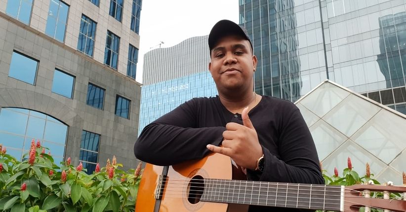 Jadi Pengagum Rahasia, Andmesh Rilis Cinta Luar Biasa