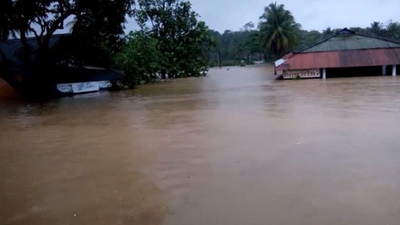 5 Warga Tewas akibat Banjir Bandang dan Longsor di Tasikmalaya