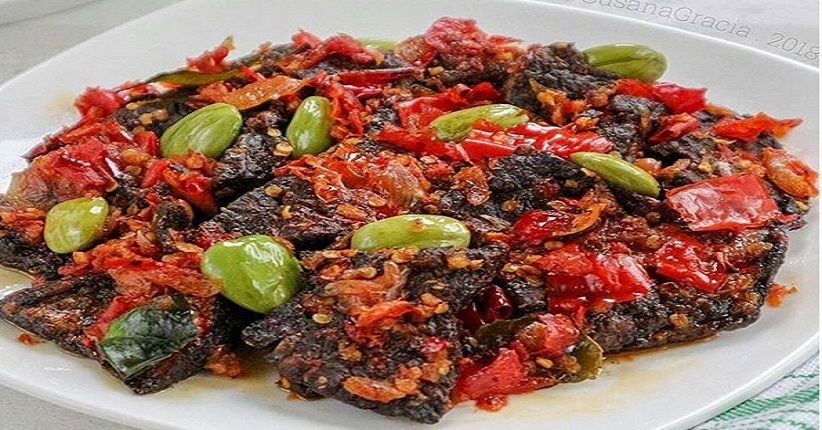 Menyantap Dendeng Paru Balado ala Restoran Padang, Mudah Dibuat