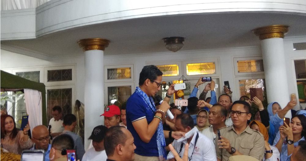 Sandi Minta Emak-Emak Rebut Suara Pendukung Jokowi Pindah ke Prabowo