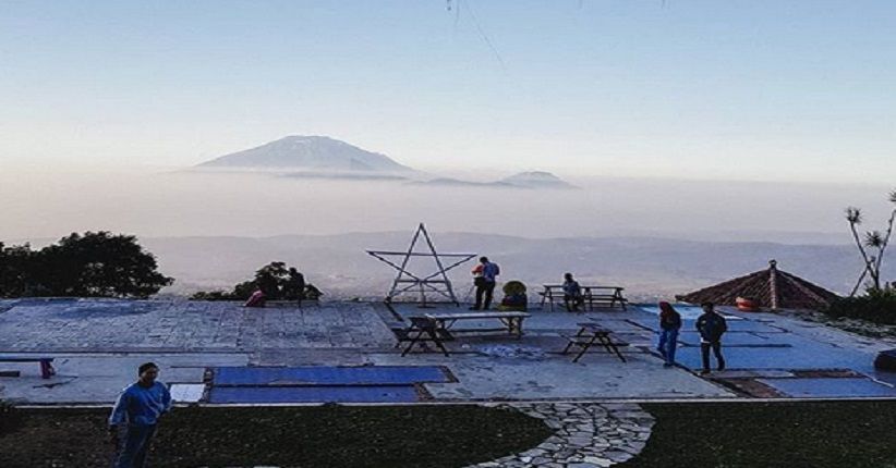 Spot Instagenik di Puncak Tertinggi Semarang, I'AMpelgading Lagi Hits