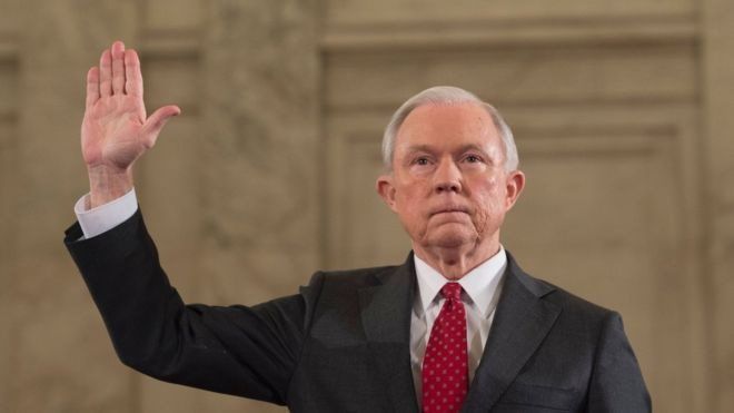 Trump Pecat Jaksa Agung AS Jeff Sessions