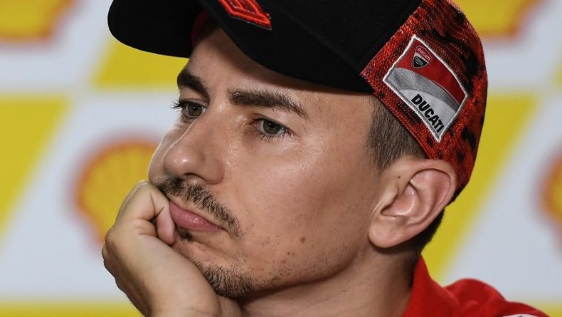 Pulih dari Cedera, Lorenzo Bertekad Kembali Tampil di GP Valencia