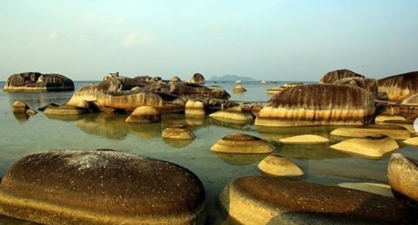 Unik, Indahnya Taman Batu Granit Raksasa Purba di Natuna