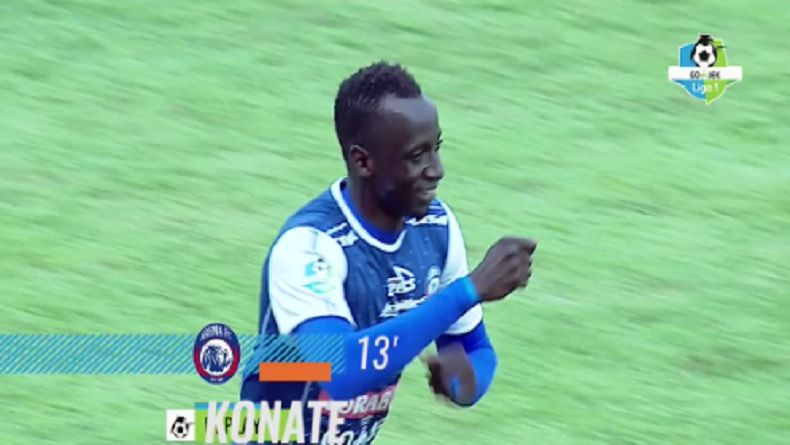 Tampil Dominan, Arema Hantam Perseru dengan Telak